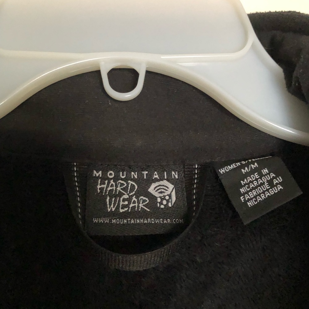 Mountain Hardware Fleece jacket.